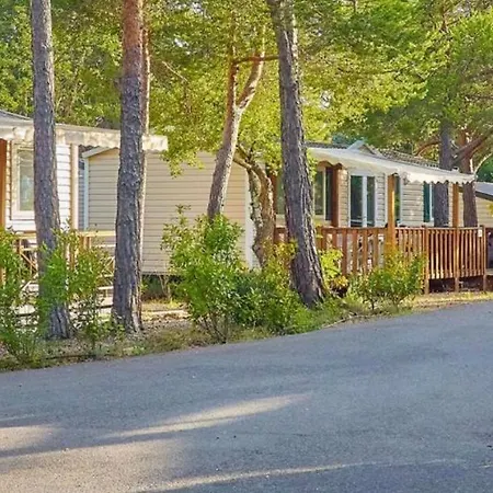 Mobil-Home Dans Camping 4* Saint-Laurent-du-Verdon Exterior photo